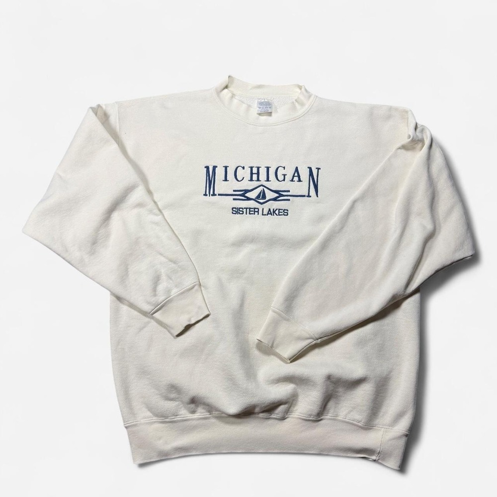 Vintage 90s Sister Lakes Michigan cream crewneck, embroidered sailboat, size XL